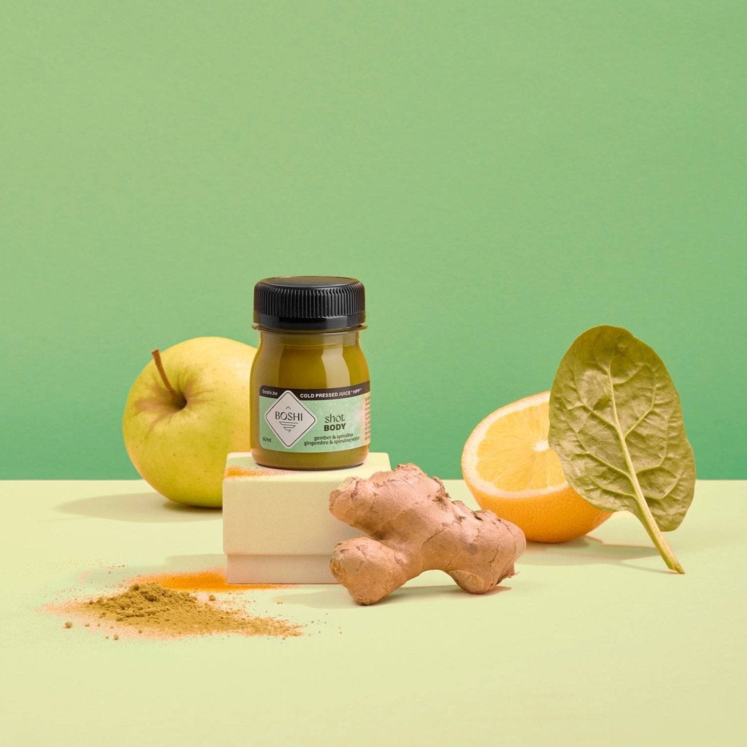 Koudgeperste Boshi Body gembershot met kurkuma