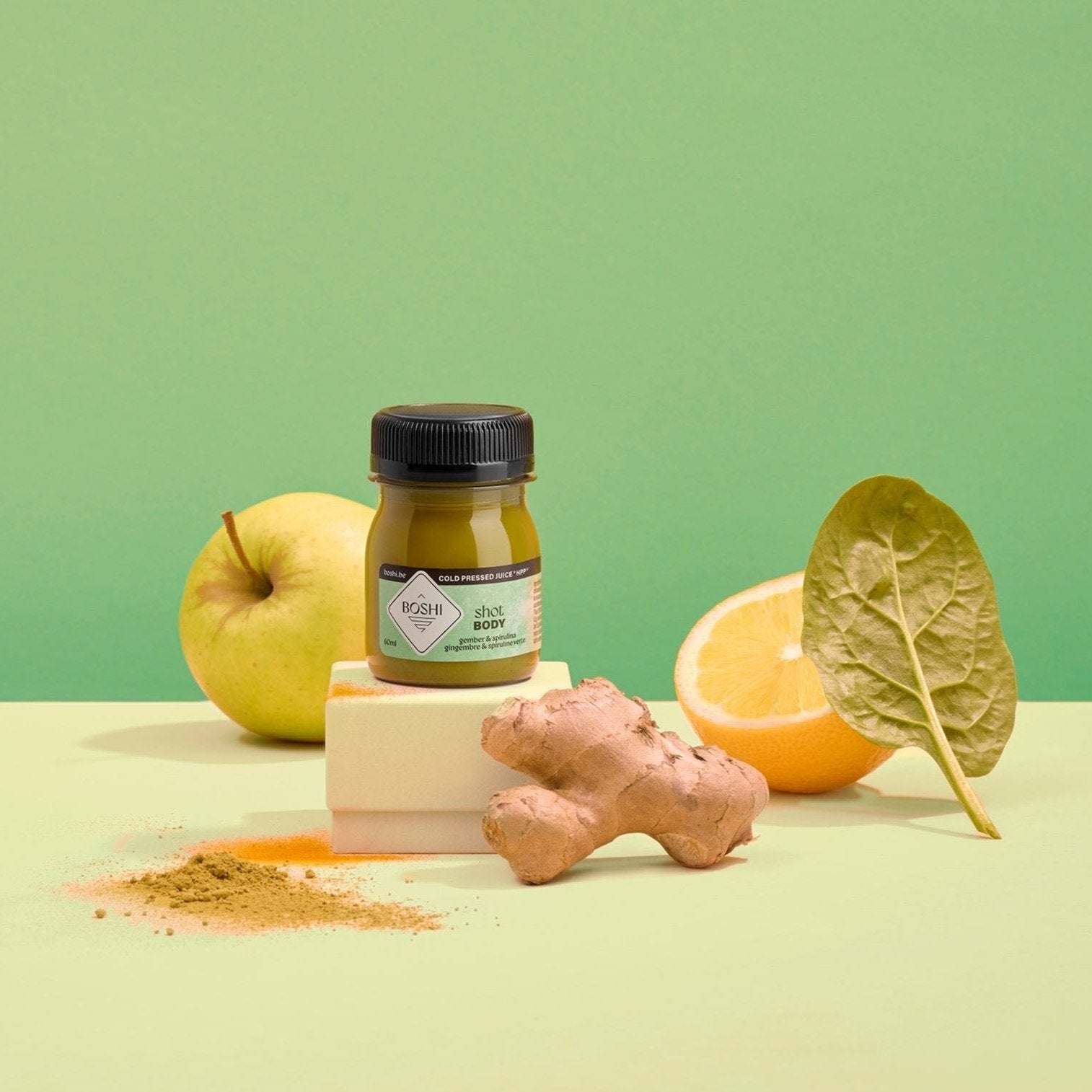 Koudgeperste Boshi Body gembershot met kurkuma