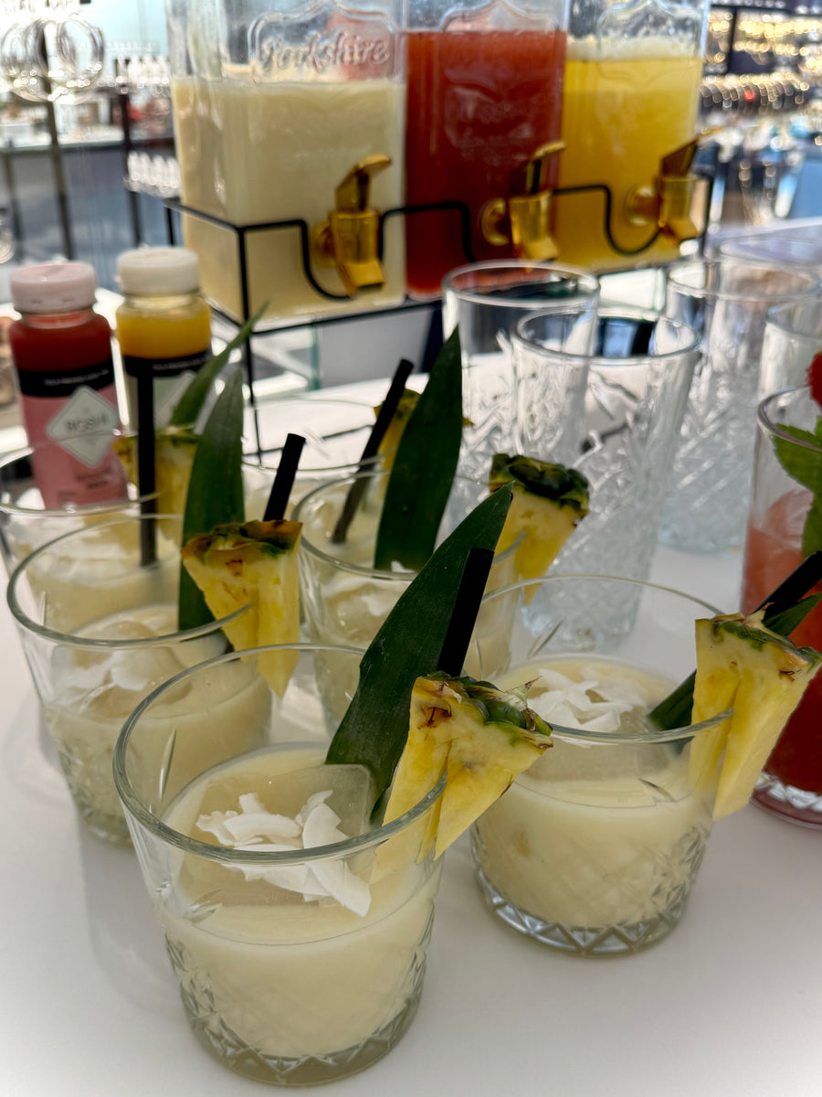 Piña colada aan de bar - Boshi mocktailbar