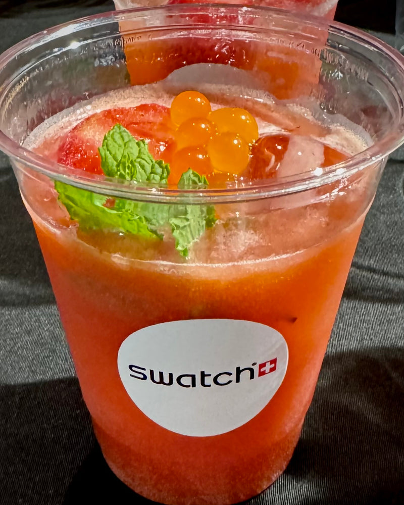 Verse mocktail met munt en fruit, verzorgd opgemaakt door Boshi